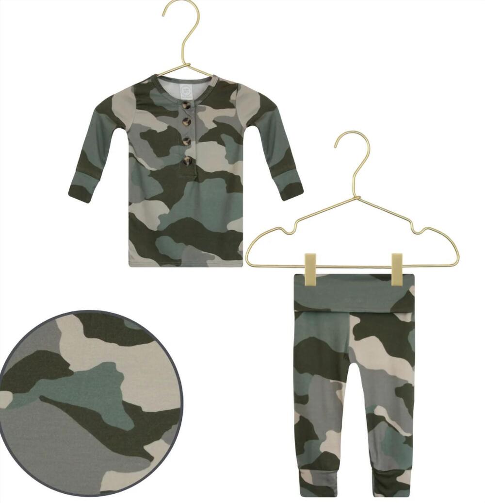 NEW LOU LOU & COMPANY kid's roger top and bottoms in green